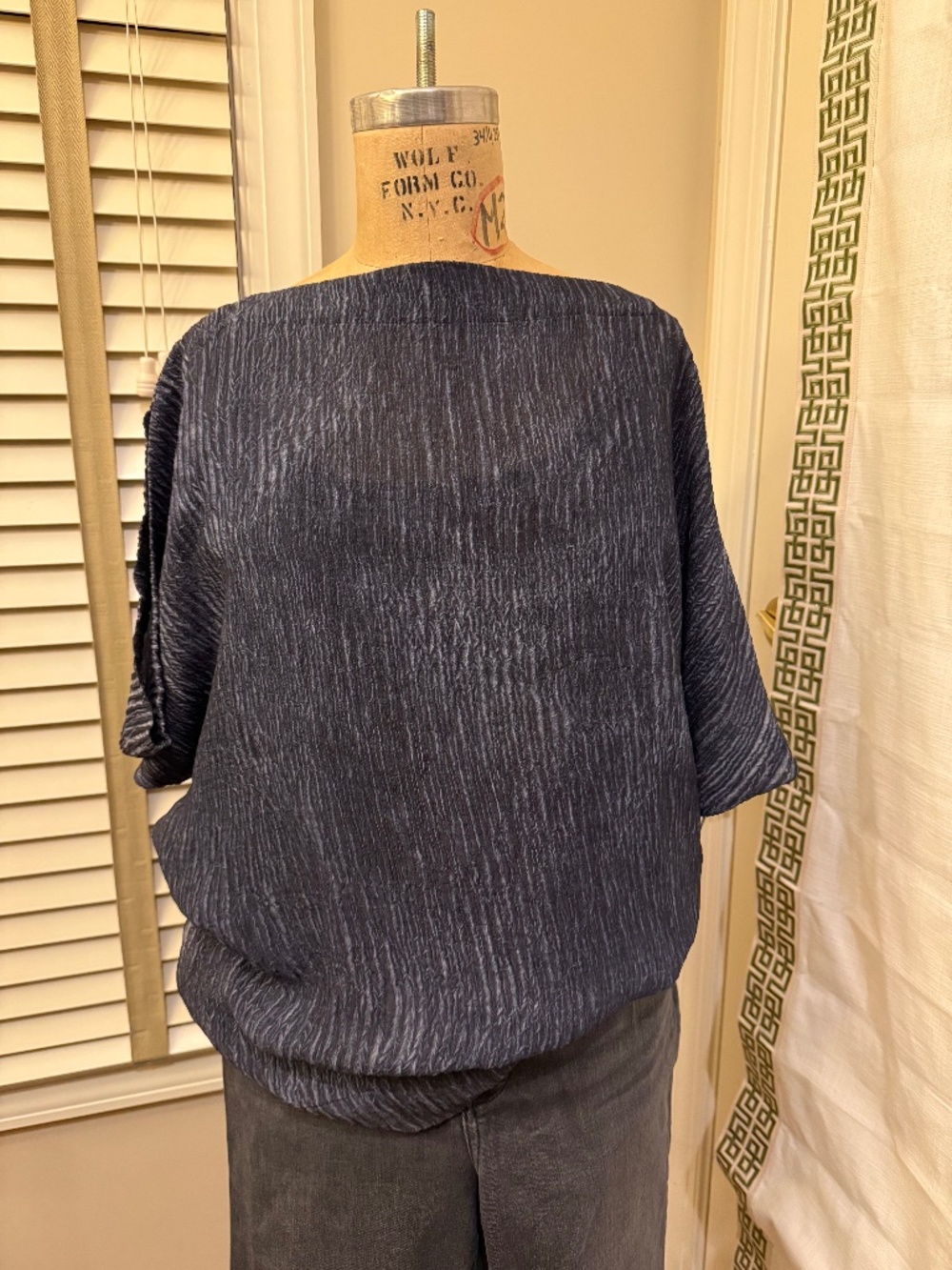 Lafayette 148 New York Navy 100% Silk Oversized Short Sleeve Top